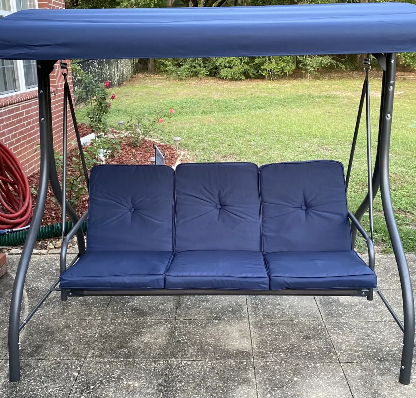Foto de cliente — columpio Titan Luxe con toldo